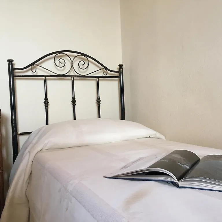 Majori Villa Fluminimaggiore 0*,